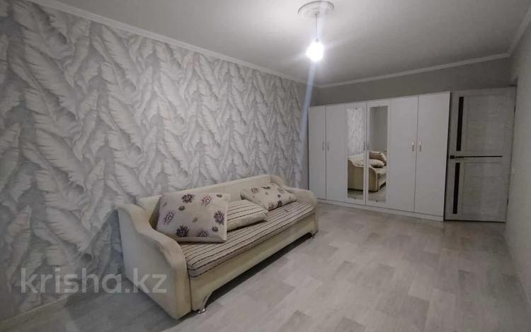 1-бөлмелі пәтер · 33.6 м² · 1/4 қабат, Шакарима — Тургут Озала, бағасы: 23.5 млн ₸ в Алматы, Алмалинский р-н — фото 2