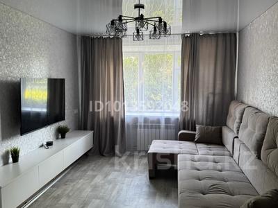 2-комнатная квартира · 40 м² · 1/5 этаж, 4 микрорайон 30 дом за 300 000 ₸ в Риддере