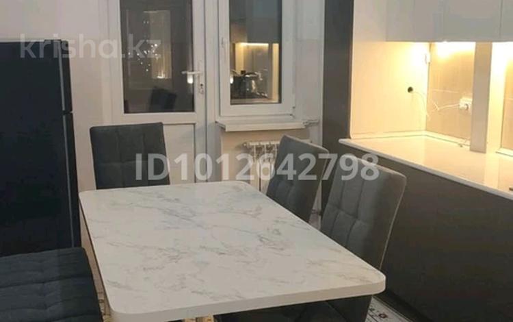 2-бөлмелі пәтер · 66 м² · 5/7 қабат, 9 24/2 — Жаңа қала, бағасы: 150 000 ₸ в Туркестане — фото 2