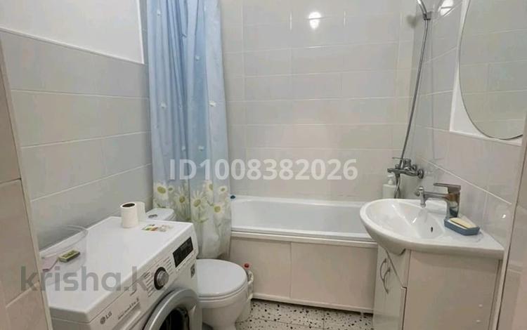 1-комнатная квартира · 45 м² · 2/8 этаж, Касым Кайсенова — Фариза Онгарсынова за 230 000 ₸ в Астане, Есильский р-н — фото 9