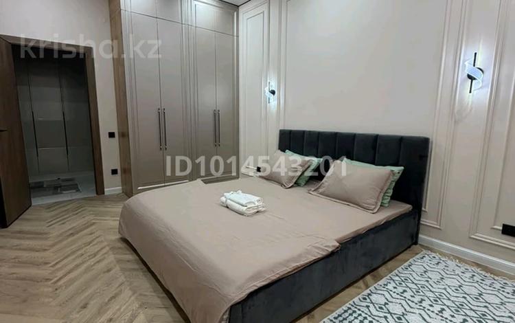 2-бөлмелі пәтер · 84 м² · 2/10 қабат, 12 ш/а. 17Б — Абулхайр Хана Маметова.Централ Парк, бағасы: 5 000 ₸ в Актобе, мкр 12 — фото 2