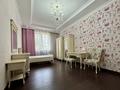 4-комнатная квартира · 160 м² · 6/14 этаж, Зенкова 59 за 750 000 ₸ в Алматы, Медеуский р-н — фото 11