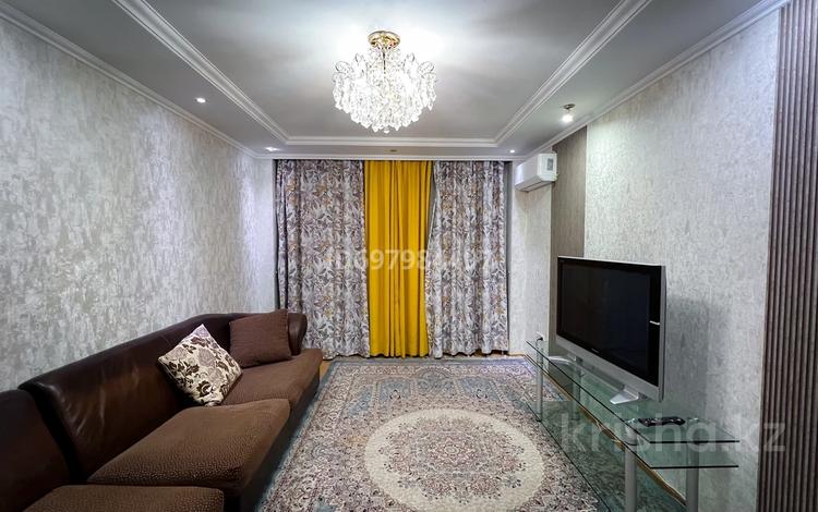 2-комнатная квартира · 54 м² · 4/9 этаж, Райымбека 247 за 300 000 ₸ в Алматы, Жетысуский р-н — фото 2