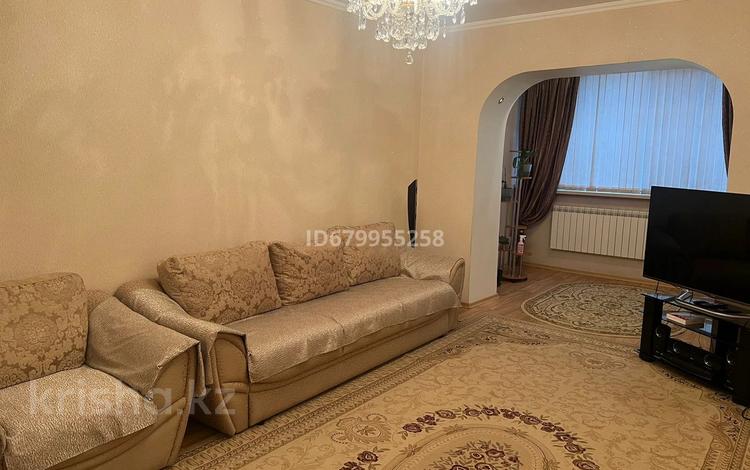 3-комнатная квартира · 63 м² · 3/5 этаж, Сарсенбаева 2 за 31.7 млн ₸ в Таразе — фото 2