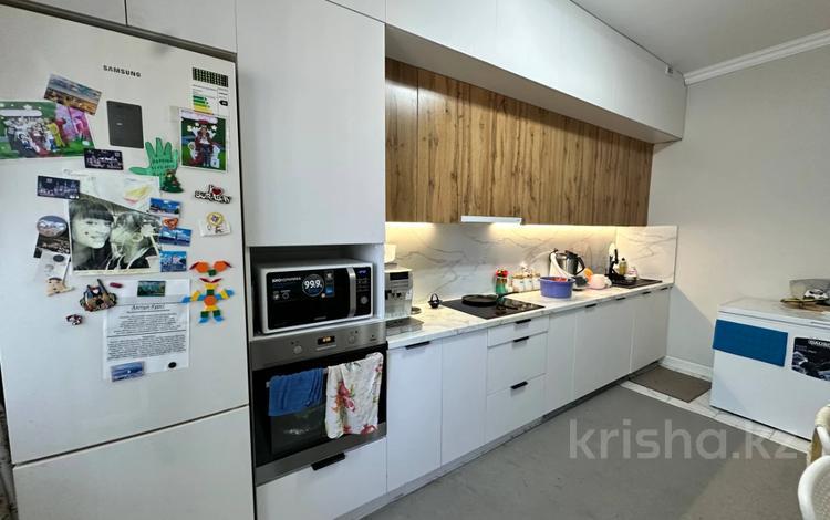 3-бөлмелі пәтер · 113.7 м² · 9/12 қабат, Туран 56/1, бағасы: 63.5 млн ₸ в Астане, Нура р-н — фото 13