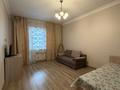 1-комнатная квартира · 46 м² · 3/9 этаж, Абикен Бектуров 1а — Хан Шатыр за 34 млн ₸ в Астане, Нура р-н — фото 4