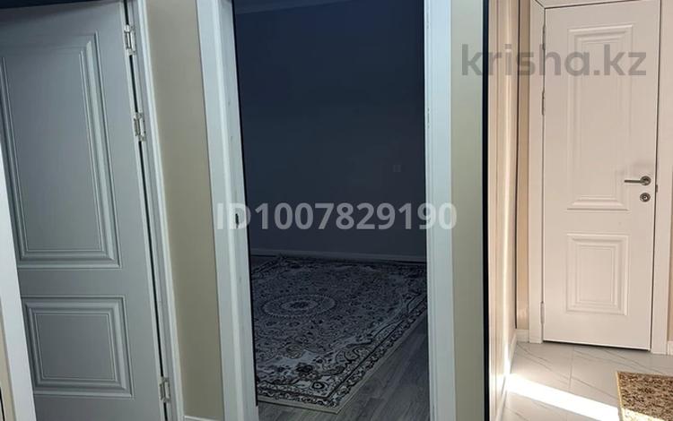 3-бөлмелі пәтер · 75 м² · 4/5 қабат, 17-й микрорайон, 17-й микрорайон 2, бағасы: 29 млн ₸ в Шымкенте, Аль-Фарабийский р-н — фото 2