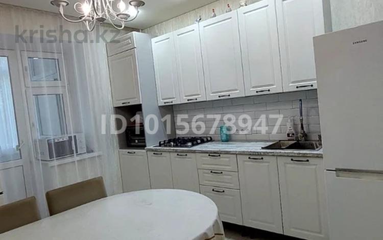 3-бөлмелі пәтер · 70.5 м² · 2/5 қабат, Астана ш/а. 14, бағасы: 38 млн ₸ в Уральске, мкр Астана — фото 2