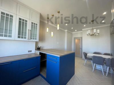 4-комнатная квартира · 172 м² · 13/14 этаж, Туркестан 28а за 195 млн ₸ в Астане, Есильский р-н