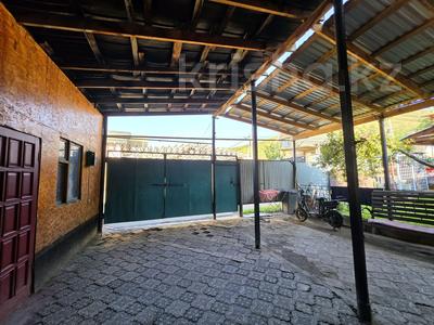 Отдельный дом · 5 комнат · 120 м² · 8 сот., Акжайык 36 за 150 млн ₸ в Алматы, Медеуский р-н