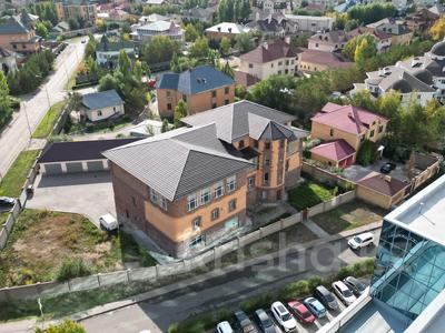 Офисы • 2080 м² за ~ 17.7 млн 〒 в Астане, Есильский р-н