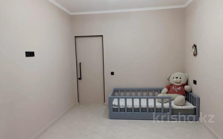 3-комнатная квартира · 130 м² · 8/10 этаж, Мауленова 50 за 138 млн ₸ в Алматы, Алмалинский р-н — фото 5