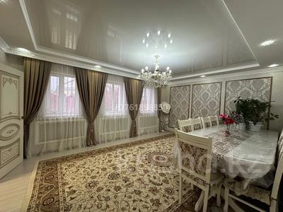 Продажа домов и дачи в Актюбинской обл.: Отдельный дом · 4 комнаты · 110 м² · 3.5 сот., Машхур Жусип Копейулы 74 — ЖД больница, Школа 33 за 25 млн 〒 Отдельный дом · 4 комнаты · 110 м² · 3.5 сот., Машхур Жусип Копейулы 74 — ЖД больница, Школа 33 за 25 млн 〒 в Актобе, мкр Москва
