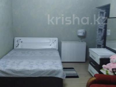 1-бөлмелі пәтер · 40 м² · 1/5 қабат, Шевченко 157 — Клочкова, бағасы: 2 500 〒 в Алматы, Алмалинский р-н