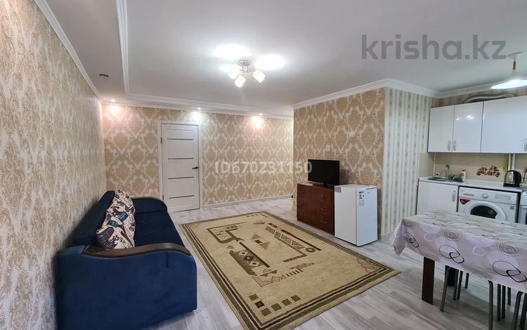 2-комнатная квартира, 45 м², 2/4 этаж по часам, Толеби за 1 000 〒 в Таразе — фото 6