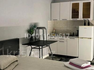 1-бөлмелі пәтер · 35 м² · 4/12 қабат, Шевченко 85, бағасы: 15 000 ₸ в Алматы, Алмалинский р-н