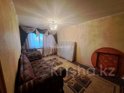 3-комнатная квартира, 70 м², 3/5 этаж, Муткенова за 25 млн 〒 в Павлодаре
