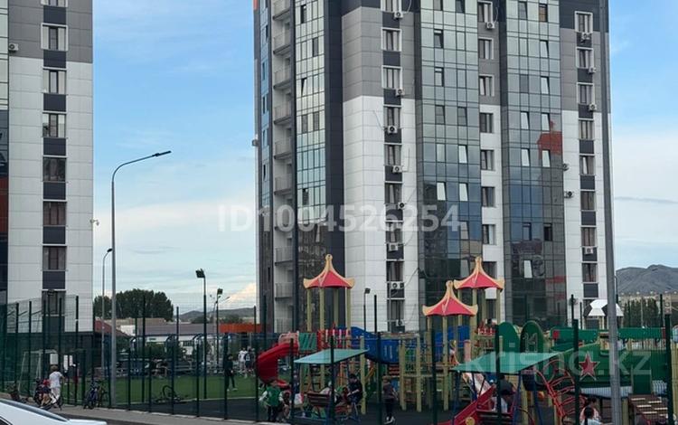 2-бөлмелі пәтер · 78 м² · 10/12 қабат, Казбек би 9/1, бағасы: 44.9 млн ₸ в Усть-Каменогорске — фото 2