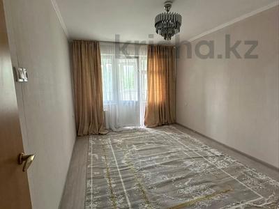2-бөлмелі пәтер · 56 м² · 4/5 қабат, 12-шағынаудан, Уалиханова, бағасы: 19.5 млн ₸ в Шымкенте, Енбекшинский р-н