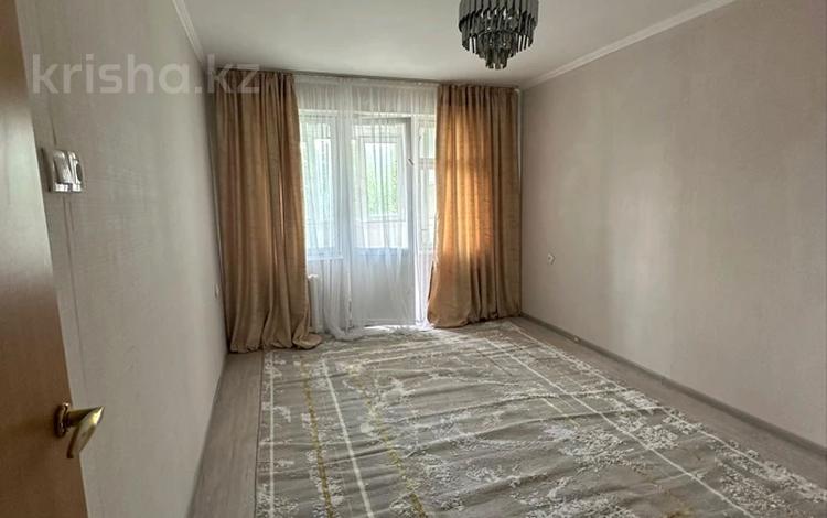 2-бөлмелі пәтер · 56 м² · 4/5 қабат, 12-шағынаудан, Уалиханова, бағасы: 19.5 млн ₸ в Шымкенте, Енбекшинский р-н — фото 3