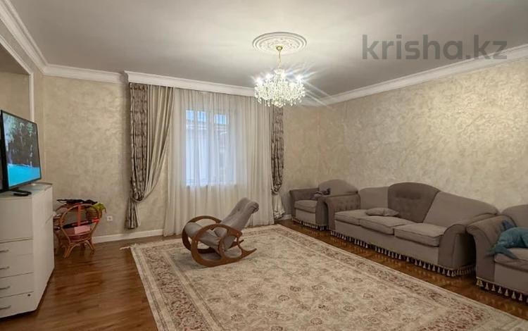 Жеке үй · 4 бөлме · 200 м² · 7 жүзд., Куаныш, бағасы: 215 млн ₸ в Астане, Есильский р-н — фото 4