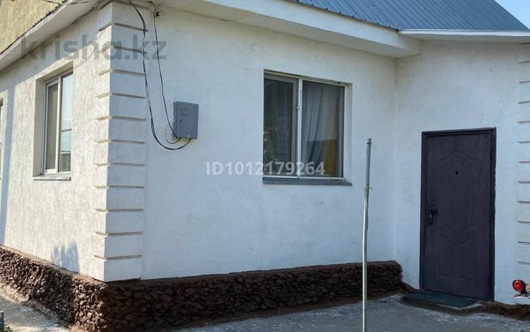 Отдельный дом · 2 комнаты · 60 м² · 4 сот., Кайсенова 5 за 32 млн ₸ в Туздыбастау (Калинино) — фото 16