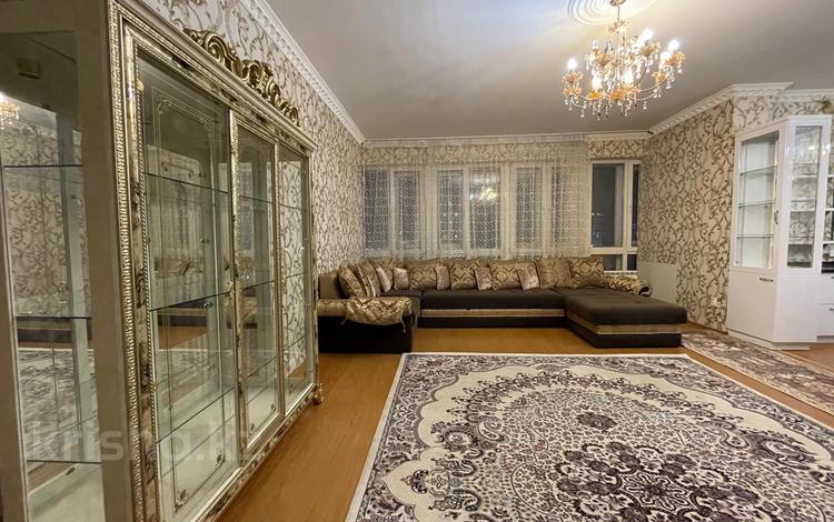 4-комнатная квартира · 170 м², Достык 10 — Сауран за 450 000 ₸ в Астане, Есильский р-н — фото 4