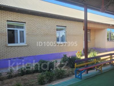 Отдельный дом · 10 комнат · 450 м² · 10 сот., Уркер 127 за 105 млн 〒 в Туркестане