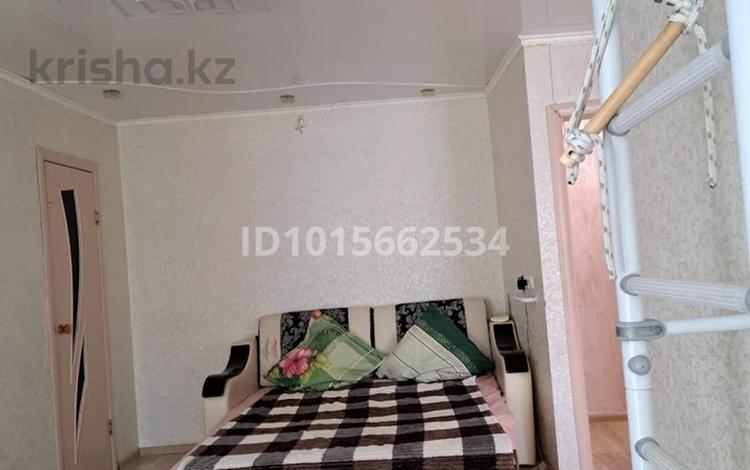 2-комнатная квартира · 44 м² · 2/3 этаж, Абубакира Кердери 189 — Жд вокзал за 15 000 ₸ в Уральске — фото 2