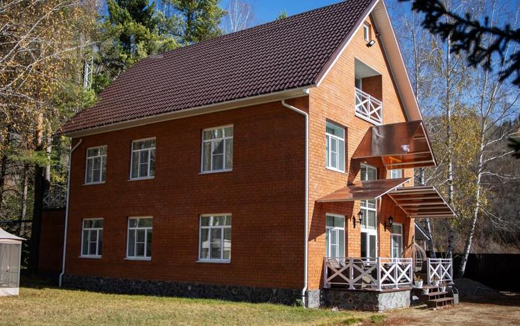 Отдельный дом · 8 комнат · 270 м² · 32.5 сот., Шаравка 50А за 89 млн ₸ в Риддере — фото 9