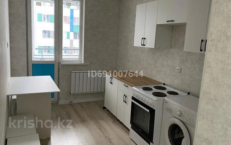 1-комнатная квартира, 35 м², 6/9 этаж помесячно, Райымбека 590/8