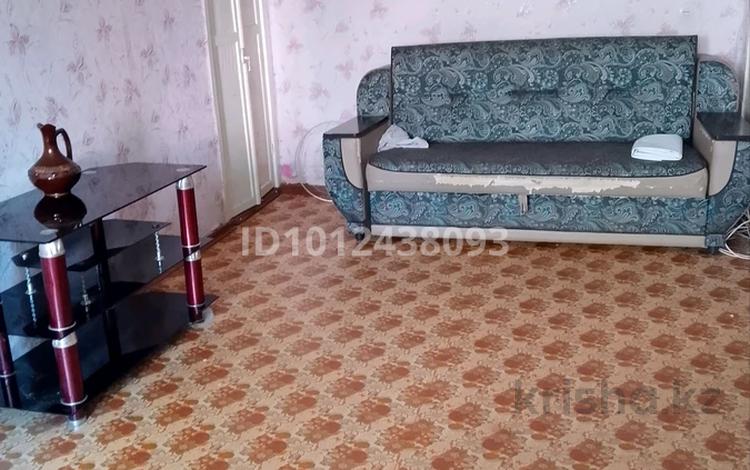 2-бөлмелі пәтер · 43 м² · 3/5 қабат, Уранхаева, бағасы: 150 000 ₸ в Семее — фото 2