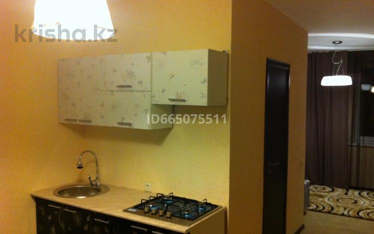 1-бөлмелі пәтер · 28 м² · 1/2 қабат, мкр Дубок-2 67 — Шаляпина/Момышулы, бағасы: 145 000 ₸ в Алматы, Ауэзовский р-н — фото 2
