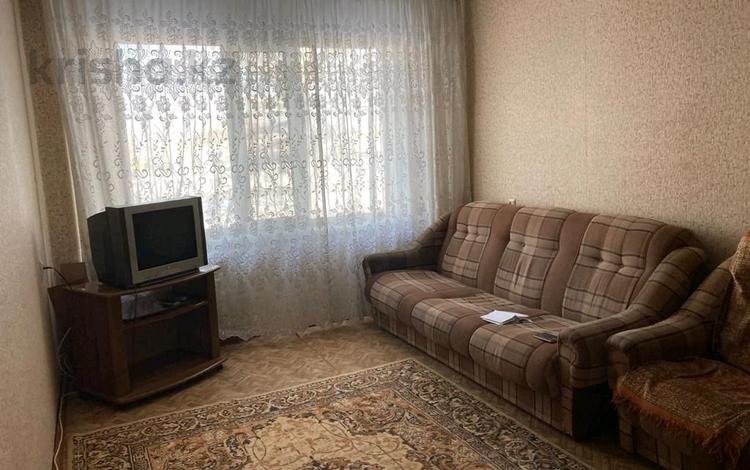 1-комнатная квартира, 32 м², 1/5 этаж помесячно, Самал за 65 000 〒 в Талдыкоргане — фото 2