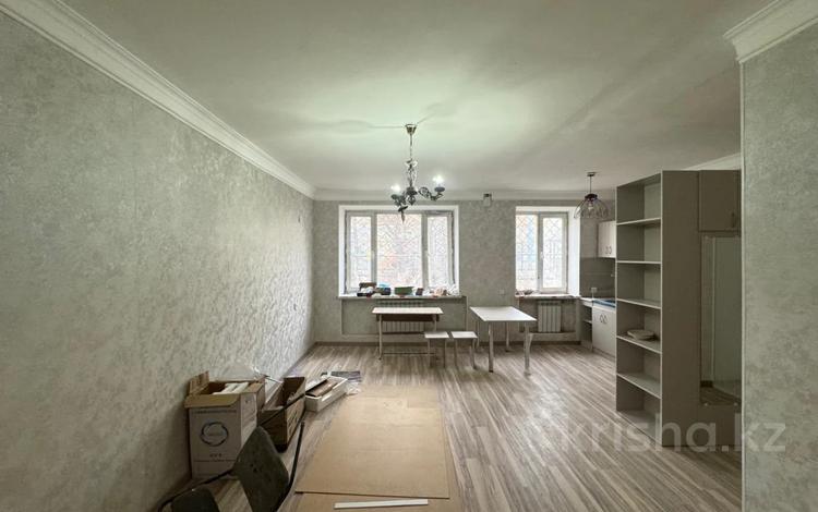 1-комнатная квартира · 32.3 м² · 1/4 этаж, Калдаякова за 11.5 млн 〒 в Шымкенте, Аль-Фарабийский р-н — фото 2