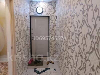 Пәтерлер в Атырауской обл.: 3-бөлмелі пәтер · 70 м² · 2/6 қабат, мкр Нурсая 73, бағасы: 30 млн 〒 3-бөлмелі пәтер · 70 м² · 2/6 қабат, мкр Нурсая 73, бағасы: 30 млн 〒 в Атырау