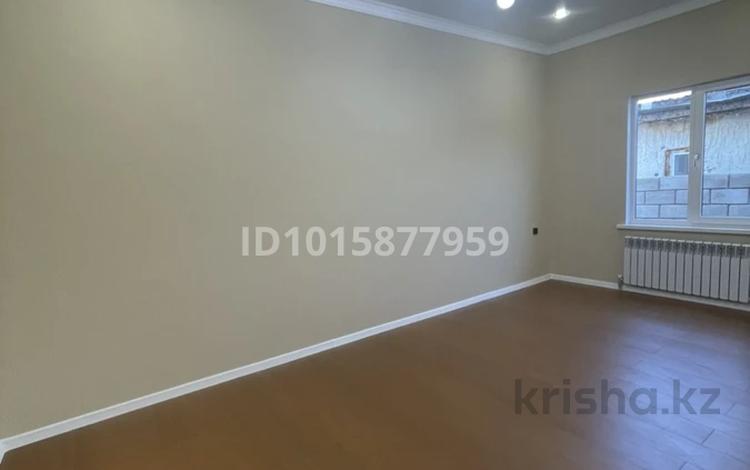 Отдельный дом · 5 комнат · 165 м² · 4.5 сот., 10 ықшам ауданы сарыарқа көшесі 26/2 — Үй мешіттің көшесінде орналасқан 150 метр шамасында лицей бала бақша бар 100 метрде остановка за 45 млн ₸ в Конаеве — фото 2