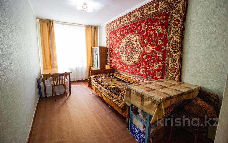 2-комнатная квартира, 48 м², 2/3 этаж, жетысу за 12 млн 〒 в Талдыкоргане, мкр Жетысу — фото 13