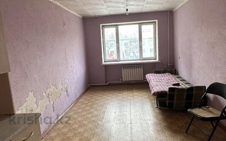 1-комнатная квартира, 18 м², Гани Иляева 7 — Бауыржан Момышулы за 5.7 млн 〒 в Шымкенте — фото 2