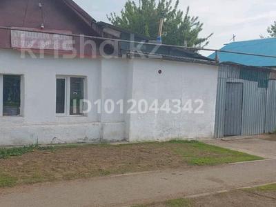 Жеке үй · 2 бөлме · 100 м² · 3 жүзд., Даулеткерея 66 — Областной больницы, бағасы: 16 млн ₸ в Уральске