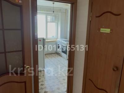 2-комнатная квартира · 50 м² · 3/9 этаж, мкр 5, А. Молдагулова 18 за 100 000 ₸ в Актобе