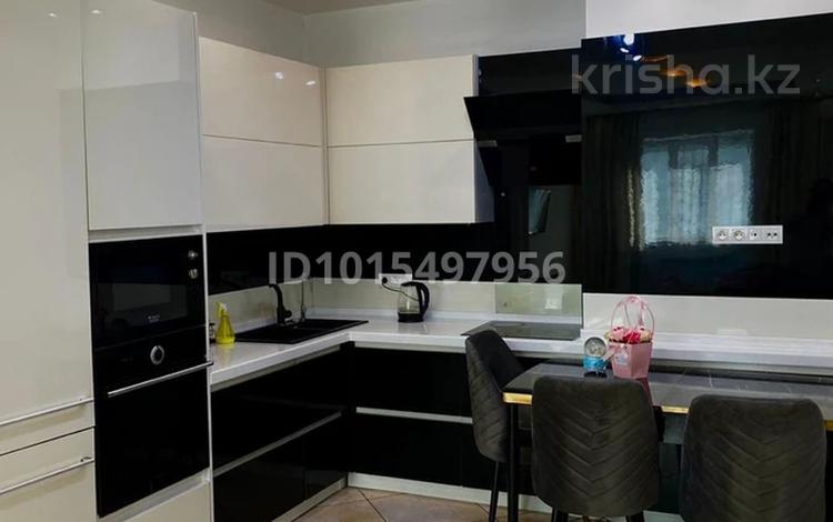2-комнатная квартира · 60 м² · 12/16 этаж, Абая — Абая-Тургут Озала за 400 000 ₸ в Алматы, Бостандыкский р-н — фото 2