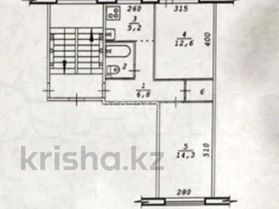 2-бөлмелі пәтер, 46 м², 3/5 қабат, Асылбекова 46 — Асылбекова/ сейфулина, бағасы: 18.5 млн 〒 в Жезказгане