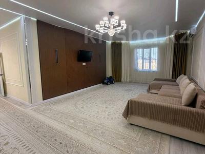 Жеке үй · 5 бөлме · 225 м² · 8 жүзд., мкр Нуршуак, Алтынсандык, бағасы: 53 млн ₸ в Шымкенте, Абайский р-н