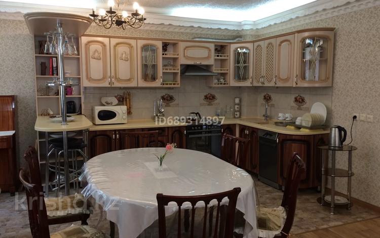 Дом · 4 комнаты · 207 м², Пер. Гранитный 5 — Улица Воронина пересечение с переулком Гранитный за 120 000 〒 в Усть-Каменогорске — фото 28
