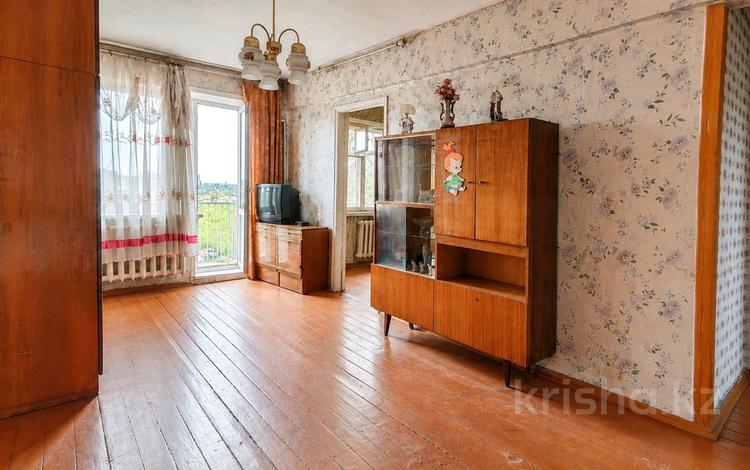 3-комнатная квартира · 62 м² · 5/5 этаж, Карла маркса за 6.5 млн ₸ в Шахтинске — фото 2