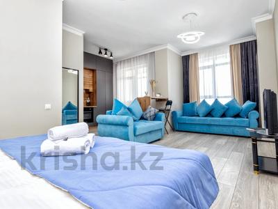 1-комнатная квартира, 42 м², 20/21 этаж посуточно, Туркестан 14А за 14 000 〒 в Астане