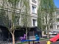 2-бөлмелі пәтер · 74 м² · 2/3 қабат, Қайрат ш/а., Мкр. Кайрат, 152/1 152/1, бағасы: 57 млн ₸ в Алматы, Турксибский р-н