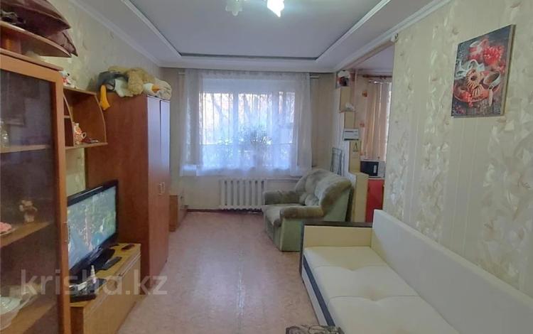 2-комнатная квартира, 42 м², 1/2 этаж, мкр Новый Город, Газалиева