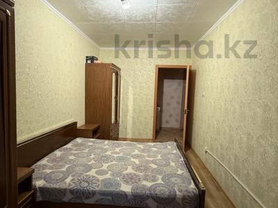 2-комнатная квартира · 45 м² · 2/5 этаж, Бектурова 27 за 15 млн 〒 в Павлодаре